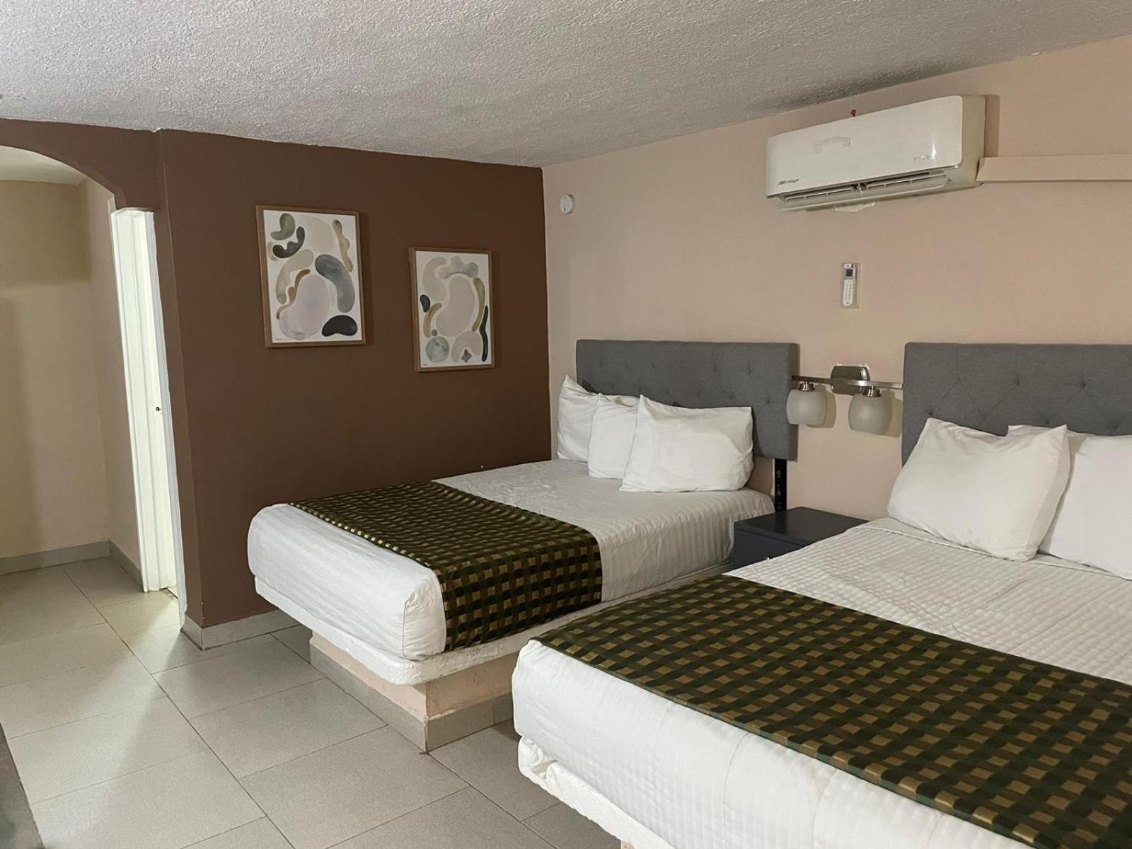 סיודאד חוארס Hotel Flamingo מראה חיצוני תמונה